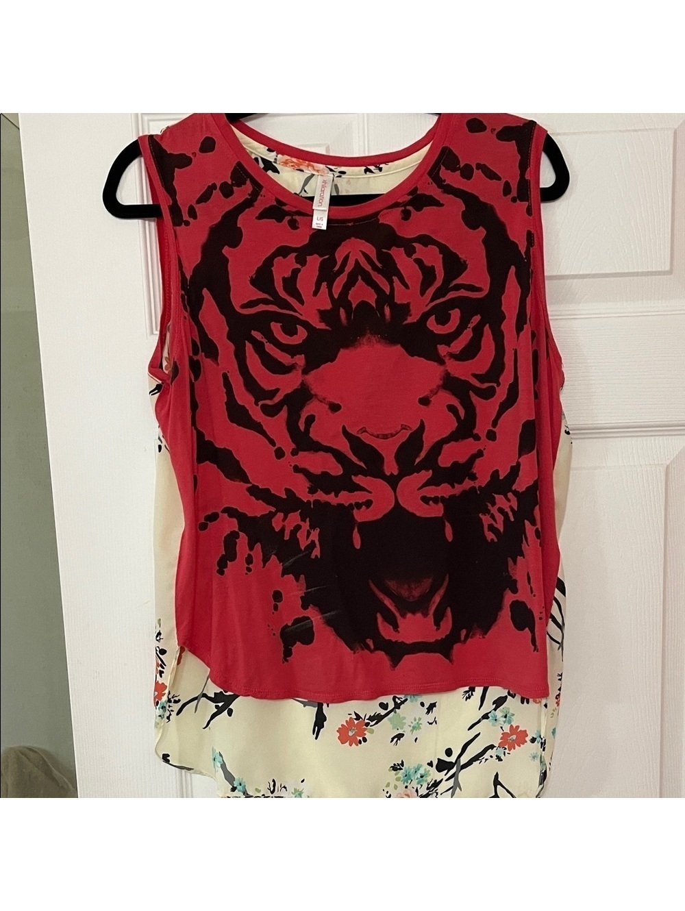Xhilaration | Sz L | Red Tiger Print Tank Top with Cream Floral back